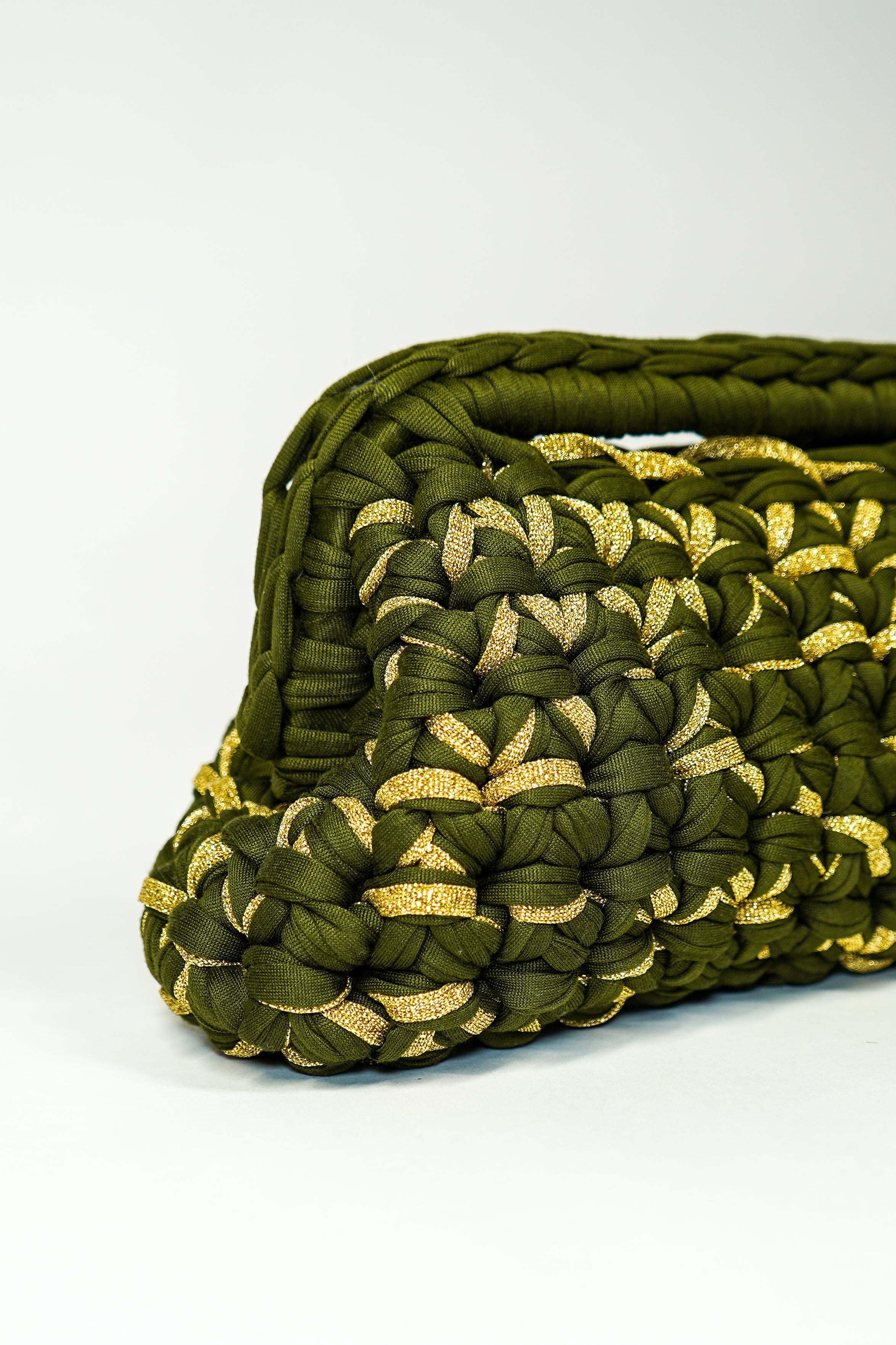 CLUTCH MILITARY GREEN